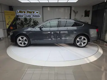 Audi A5 2.0TDI   Automat