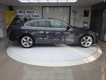 Audi A5 2.0TDI   Automat