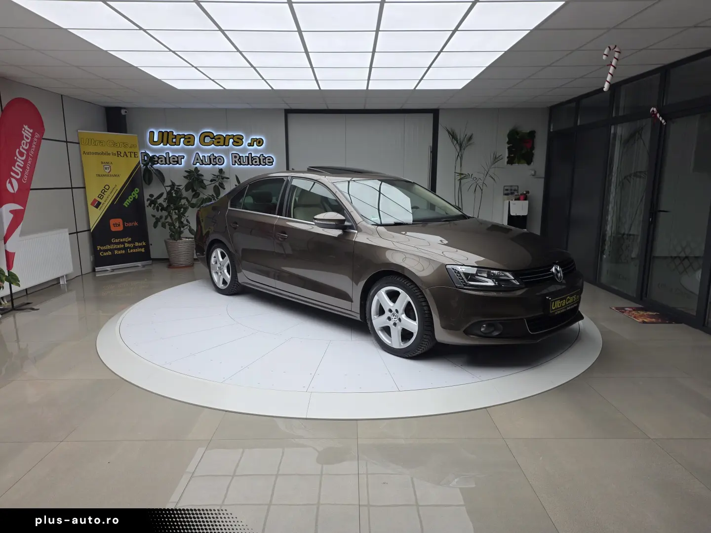 Volkswagen Jetta 2.0TDI   Highline