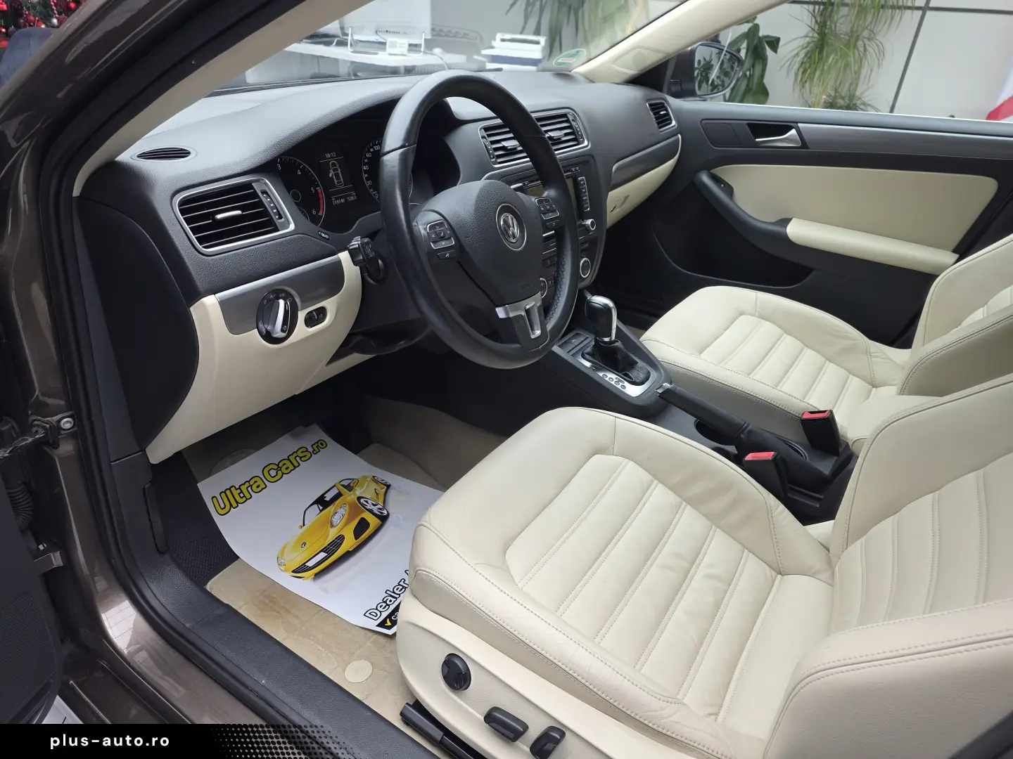 Volkswagen Jetta 2.0TDI   Highline