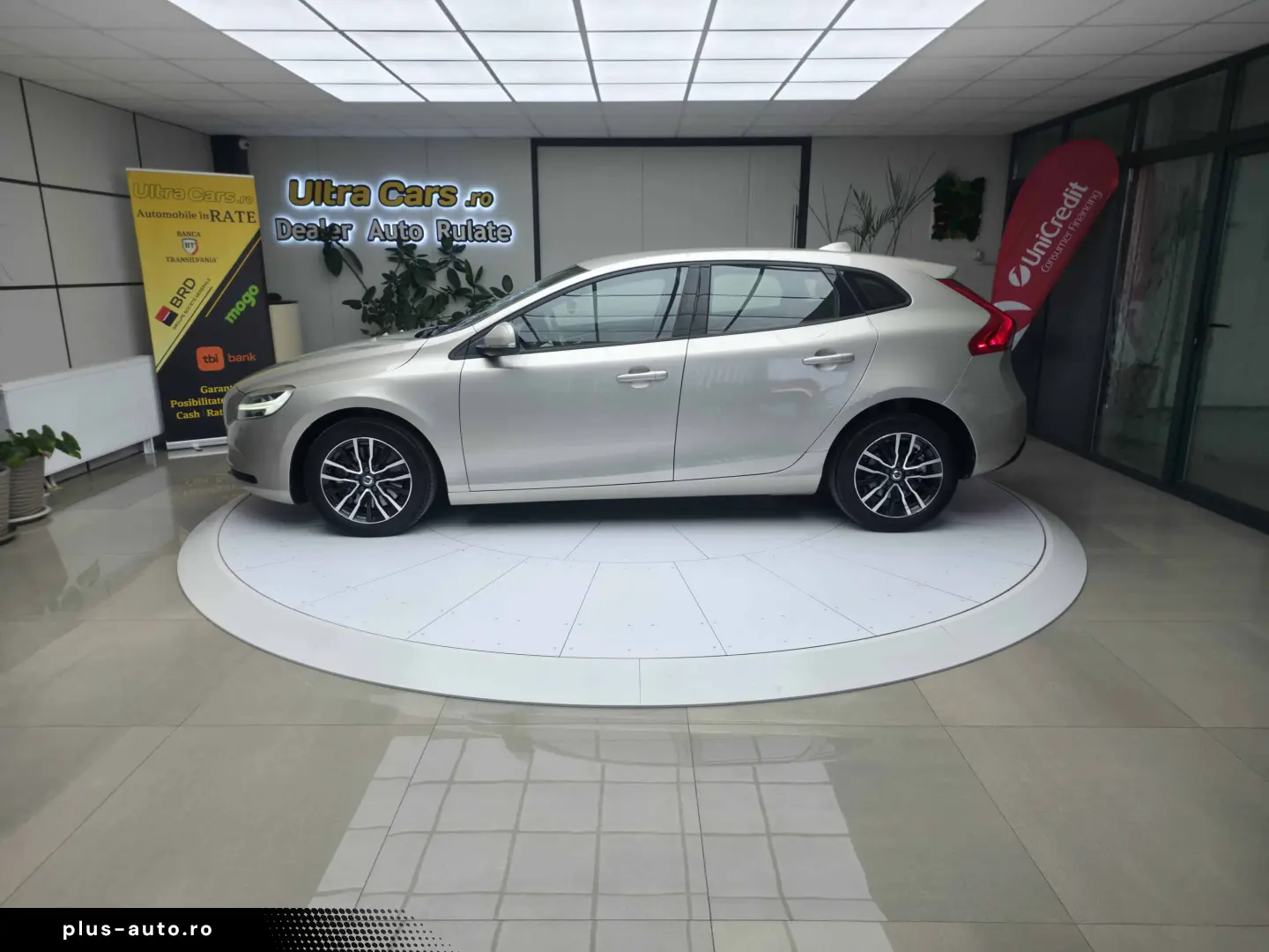 Volvo V40 2.0D2   Euro 6   Momentum