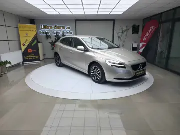 Volvo V40 2.0D2   Euro 6   Momentum