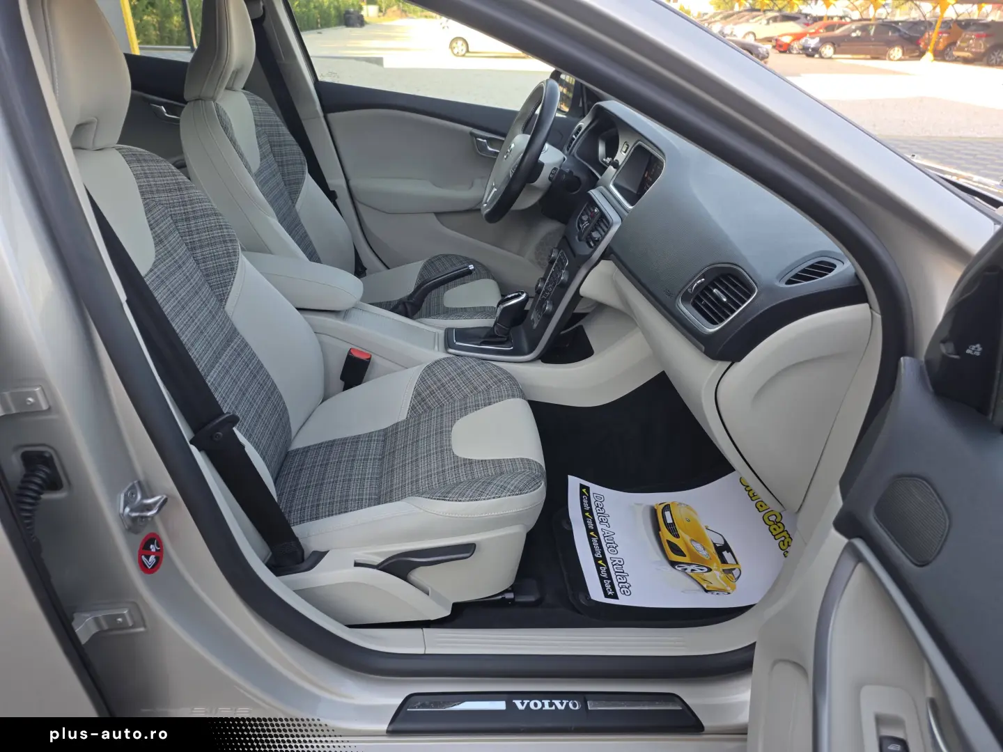 Volvo V40 2.0D2   Euro 6   Momentum