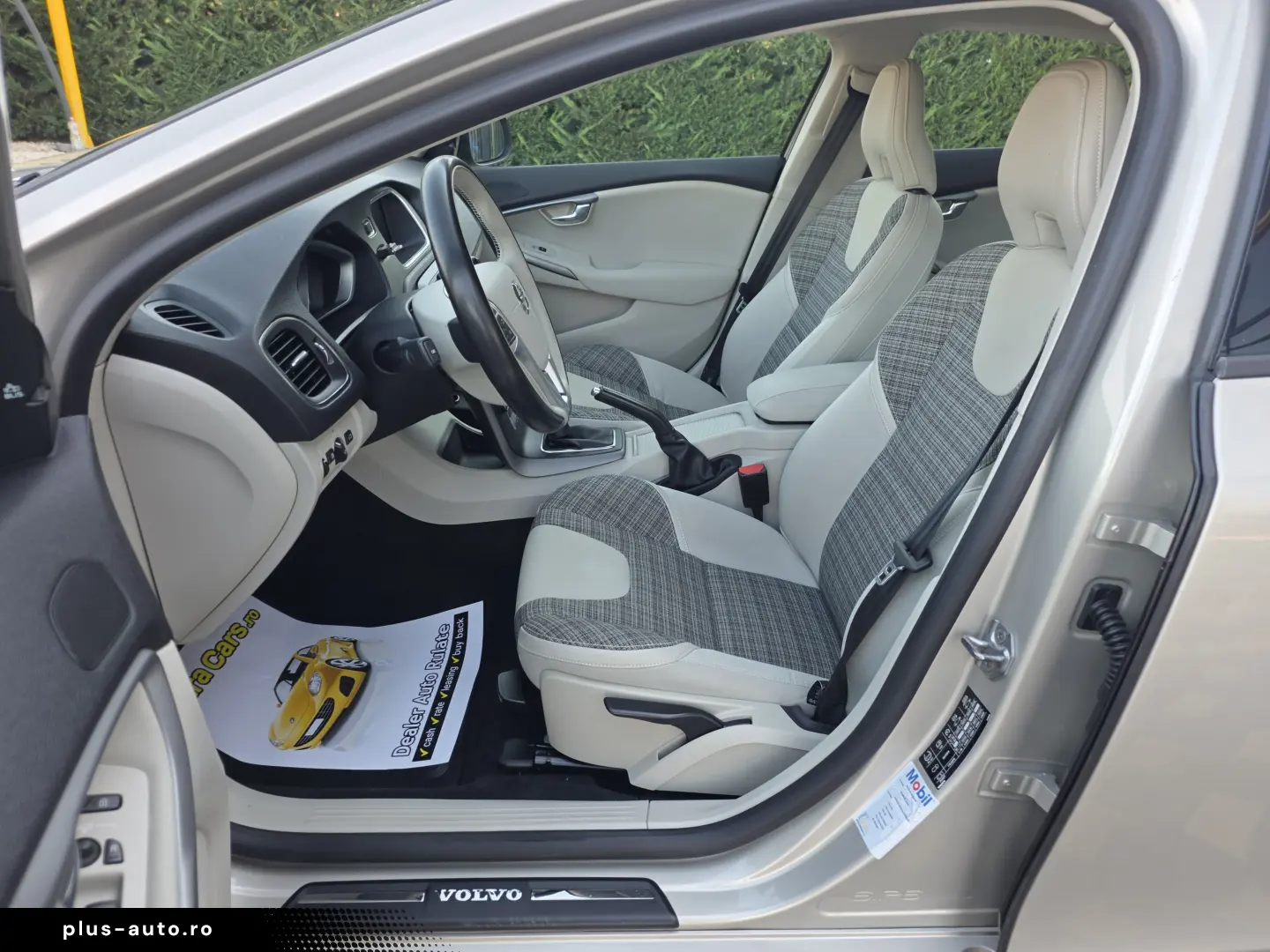 Volvo V40 2.0D2   Euro 6   Momentum