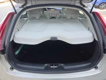 Volvo V40 2.0D2   Euro 6   Momentum