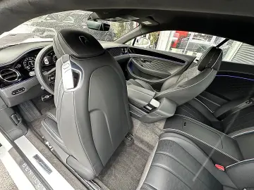 BENTLEY Continental GT Speed V8 Hybrid