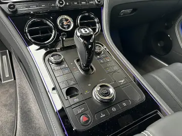 BENTLEY Continental GT Speed V8 Hybrid