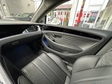 BENTLEY Continental GT Speed V8 Hybrid