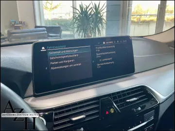 BMW 530e Plug-in Hybrid Head-Up LED Spurhalte- & Tot