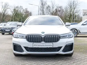 BMW 530e