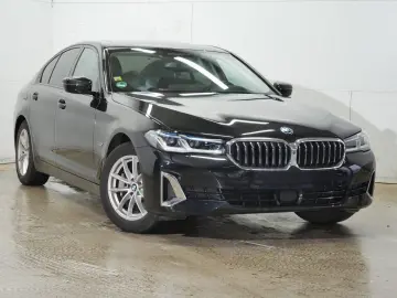 BMW 530e xDrive A