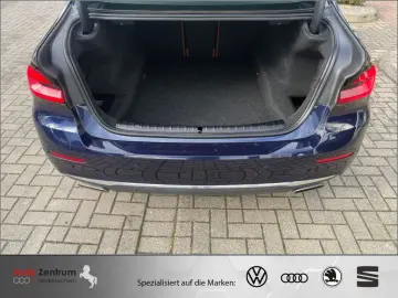 BMW 530d Luxury Line CarPlay AHK Soft-Close Massage