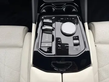 BMW 530e Limo 699 - 0Anz H K DAPro PAPro PANO KomfSi