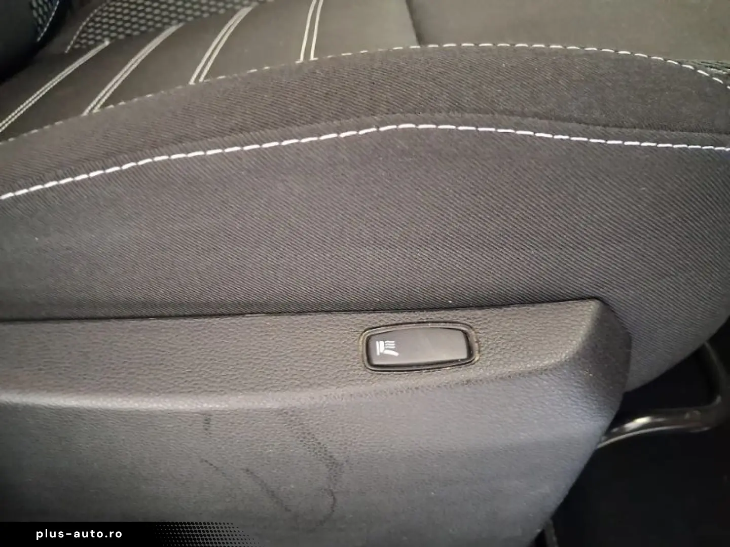 DACIA DUSTER 1.3 TCe 150CP Prestige 4WD