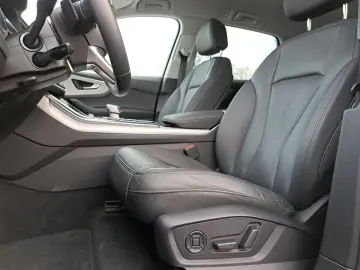 AUDI Q7 50 TDI quattro tiptr. 7-SITZ AHK AIR KAM LEDE