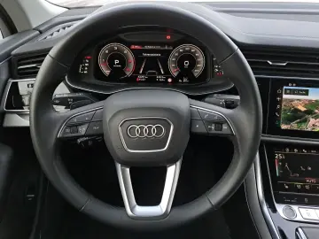 AUDI Q7 50 TDI quattro tiptr. 7-SITZ AHK AIR KAM LEDE