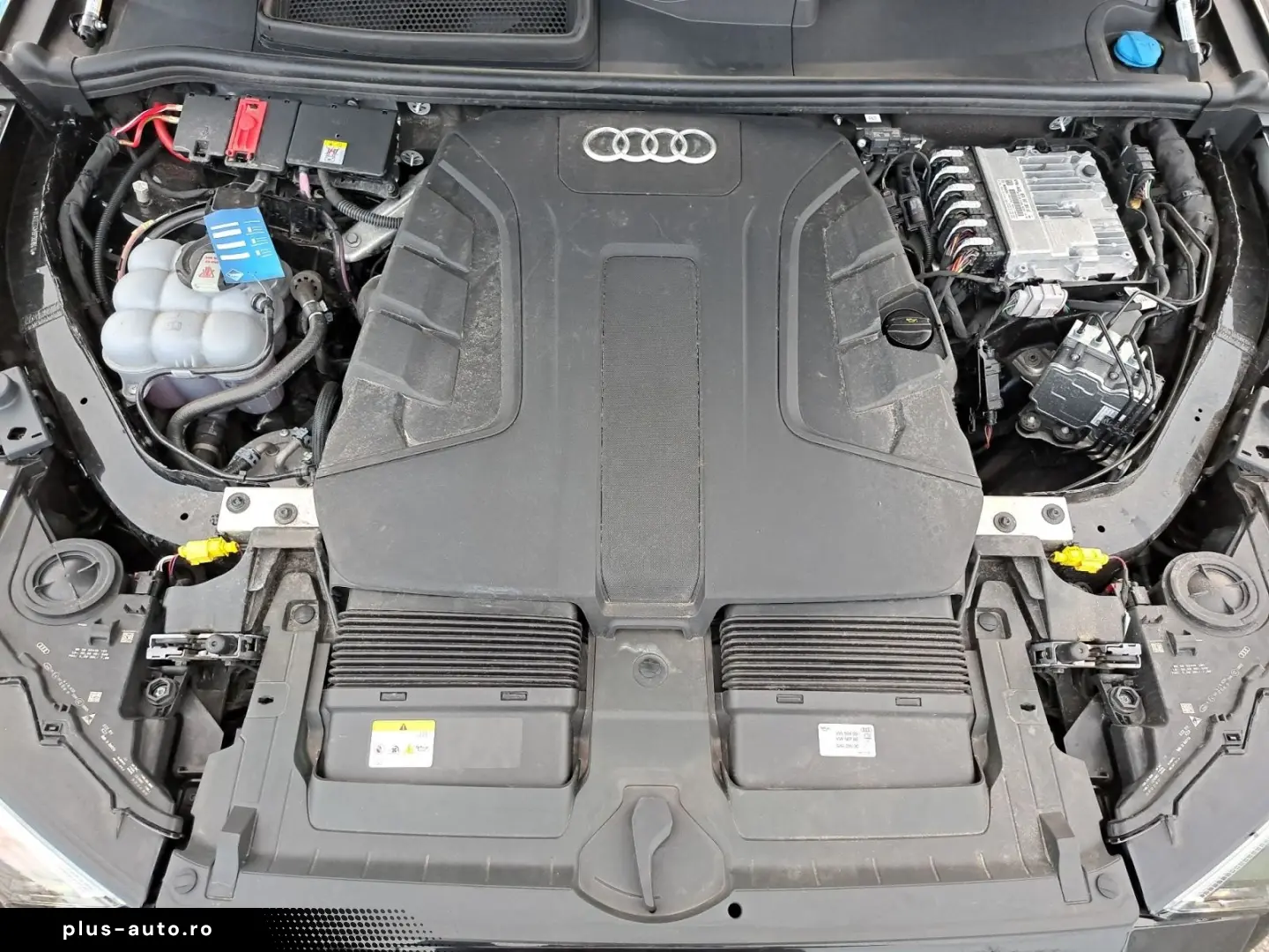 AUDI Q7 50 TDI quattro tiptr. 7-SITZ AHK AIR KAM LEDE