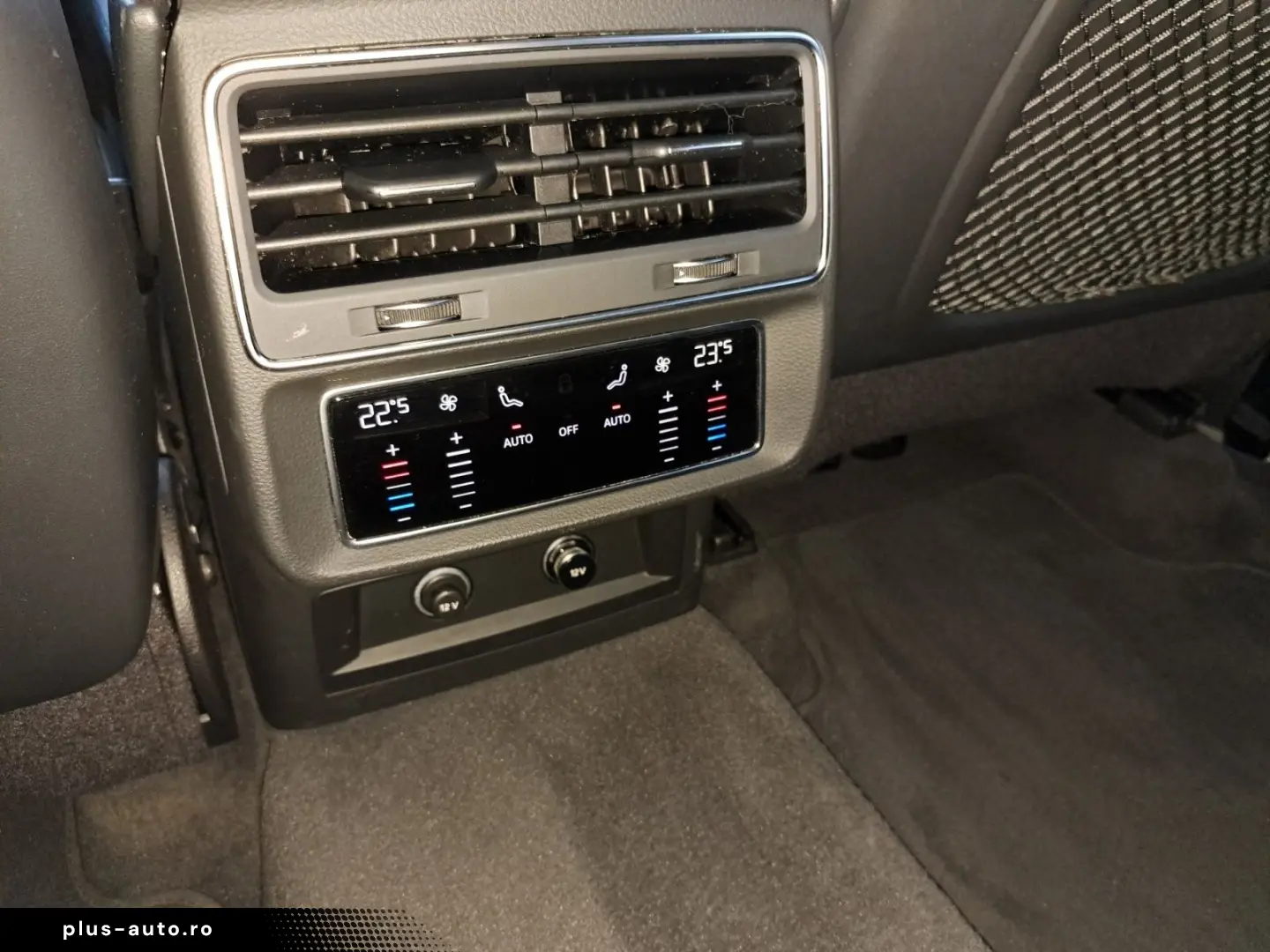 AUDI Q7 50 TDI quattro tiptr. 7-SITZ AHK AIR KAM LEDE