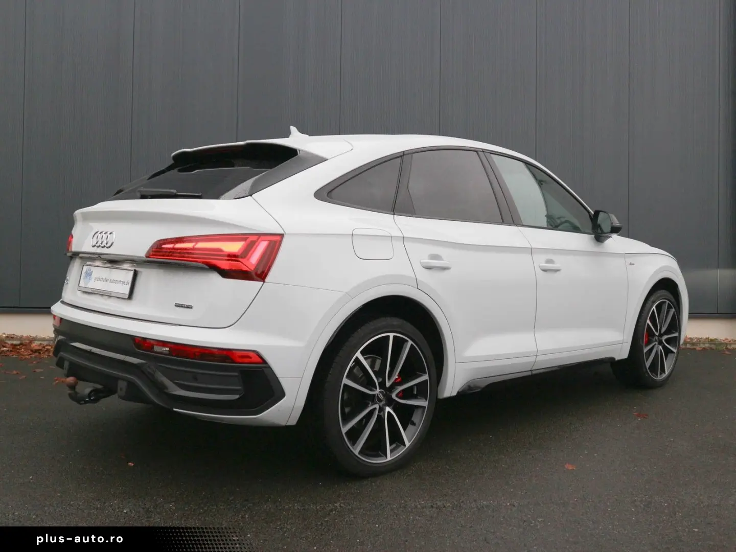 AUDI Q5 Sportback 55 2 0TFSI e quattro S line  Matrix