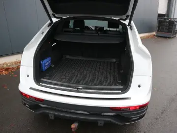 AUDI Q5 Sportback 55 2 0TFSI e quattro S line  Matrix