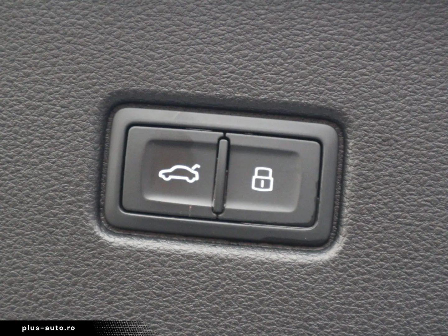 AUDI Q5 Sportback 55 2 0TFSI e quattro S line  Matrix