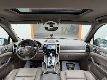 Porsche Cayenne 3.0 TDI V6 211CP 4x4 Automata 2012 Euro 5