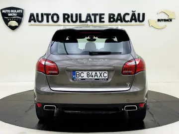 Porsche Cayenne 3.0 TDI V6 211CP 4x4 Automata 2012 Euro 5