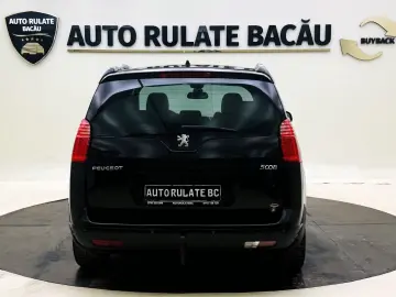 Peugeot 5008 1.6 HDi 114CP 2013 10 Euro 5