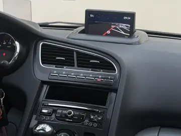 Peugeot 5008 1.6 HDi 114CP 2013 10 Euro 5