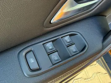 Dacia Duster Prestige 1.5 Dci 115 CP 6 1 Trepte 4X4