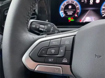 VW Tiguan Life 1.5l eTSI DSG  LED RÜCKFAHR-CAM ACC