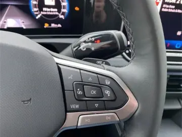 VW Tiguan Life 1.5l eTSI DSG  LED RÜCKFAHR-CAM ACC