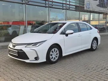 Toyota Corolla Hybrid - Business
