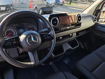 MERCEDES-BENZ Sprinter 317 Automatik LED Kamera Navi AHK3 5t