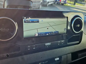 MERCEDES-BENZ Sprinter 317 Automatik LED Kamera Navi AHK3 5t
