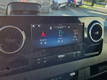 MERCEDES-BENZ Sprinter 317 Automatik LED Kamera Navi AHK3 5t