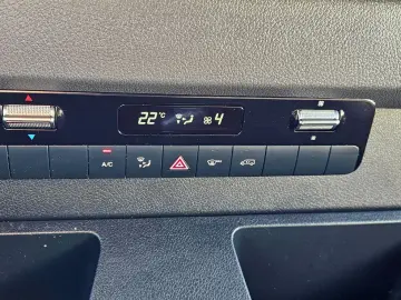 MERCEDES-BENZ Sprinter 317 Automatik LED Kamera Navi AHK3 5t