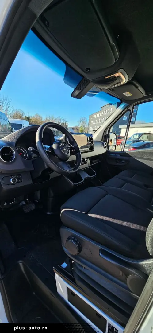 MERCEDES-BENZ Sprinter 317 Automatik LED Kamera Navi AHK3 5t