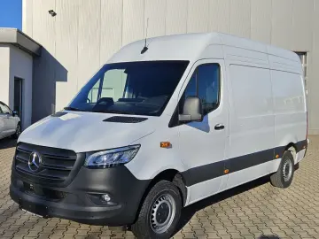 MERCEDES-BENZ Sprinter 317 Automatik LED Kamera Navi AHK3 5t
