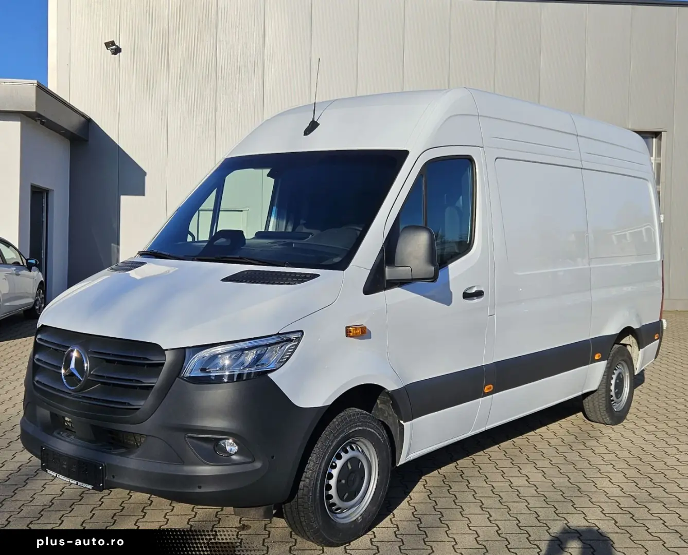 MERCEDES-BENZ Sprinter 317 Automatik LED Kamera Navi AHK3 5t