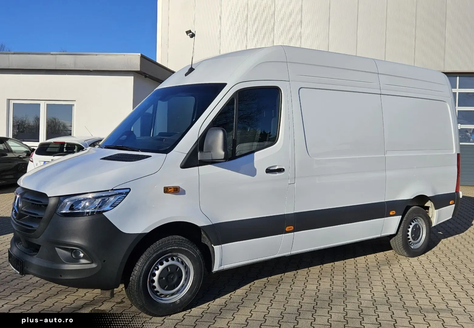 MERCEDES-BENZ Sprinter 317 Automatik LED Kamera Navi AHK3 5t