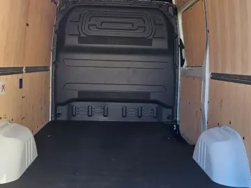 MERCEDES-BENZ Sprinter 317 Automatik LED Kamera Navi AHK3 5t