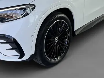 MERCEDES-BENZ GLC 300 4M Coupé AMG 20'' AH&hellip;