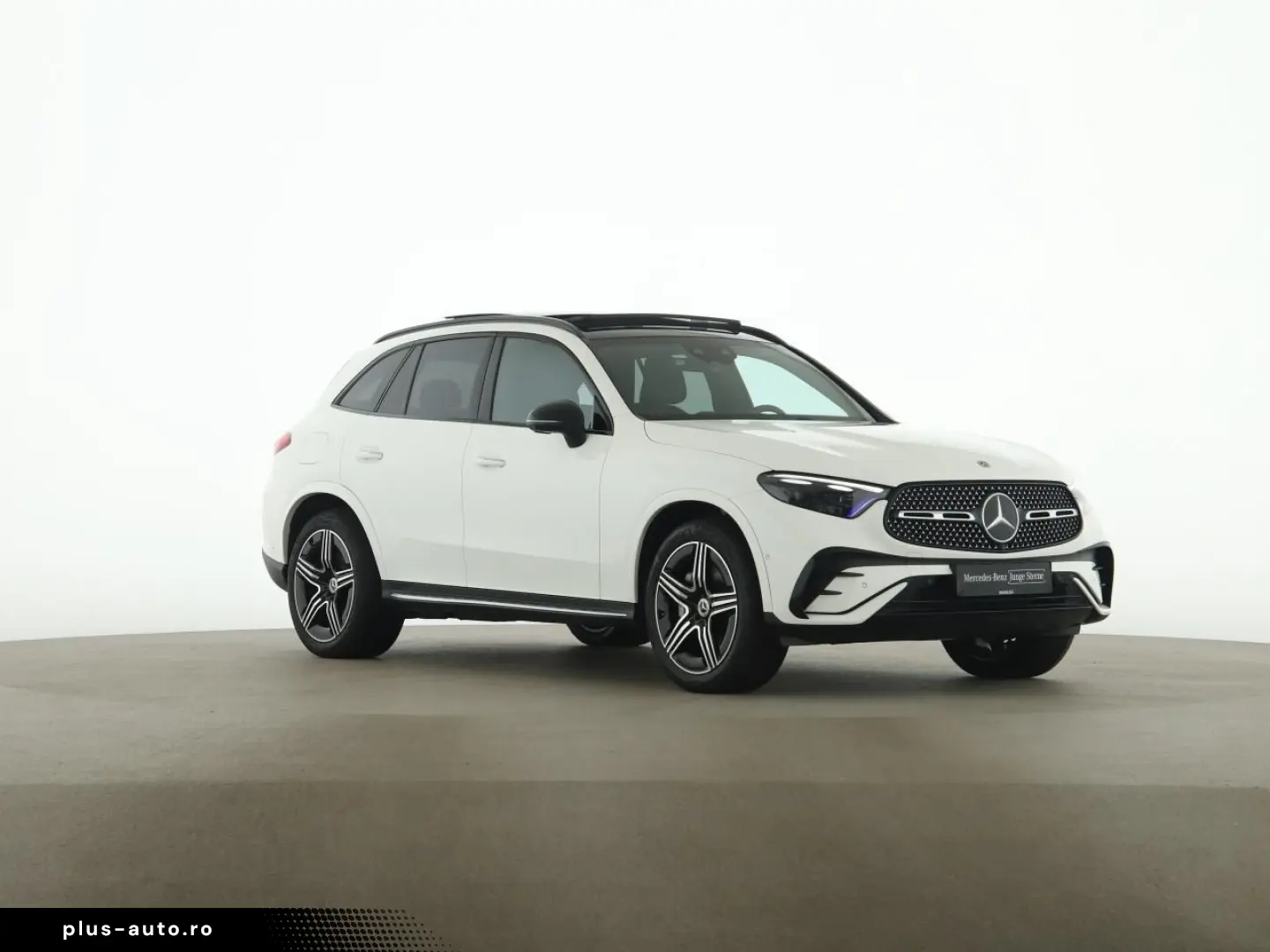 MERCEDES-BENZ GLC 400 e 4M AMG Night Pano AHK Distronic HUD