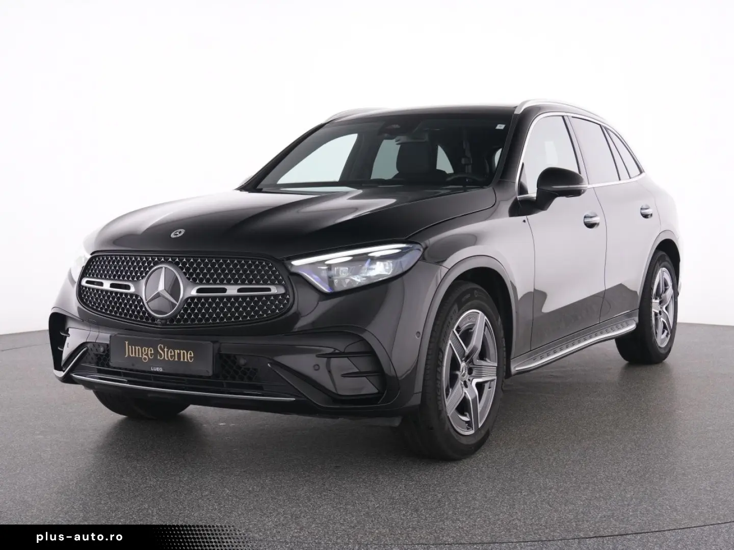 MERCEDES-BENZ GLC 220 d 4M AMG MBUX DLight Pano AHK &hellip;