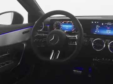 MERCEDES-BENZ GLC 220 d 4M AMG MBUX DLight Pano AHK &hellip;