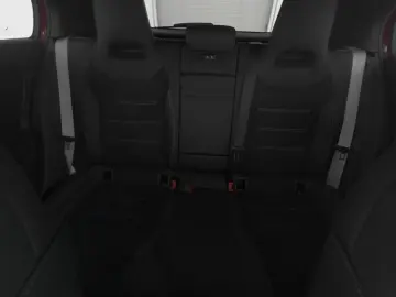 MERCEDES-BENZ GLC 220 d 4M AMG MBUX DLight Pano AHK &hellip;