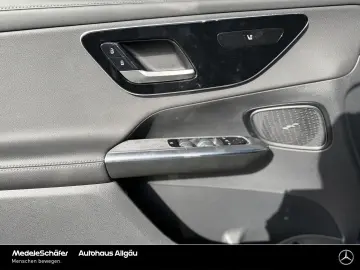 MERCEDES-BENZ GLC 220 d 4M AMG Night AHK Distro Sound Kam 20