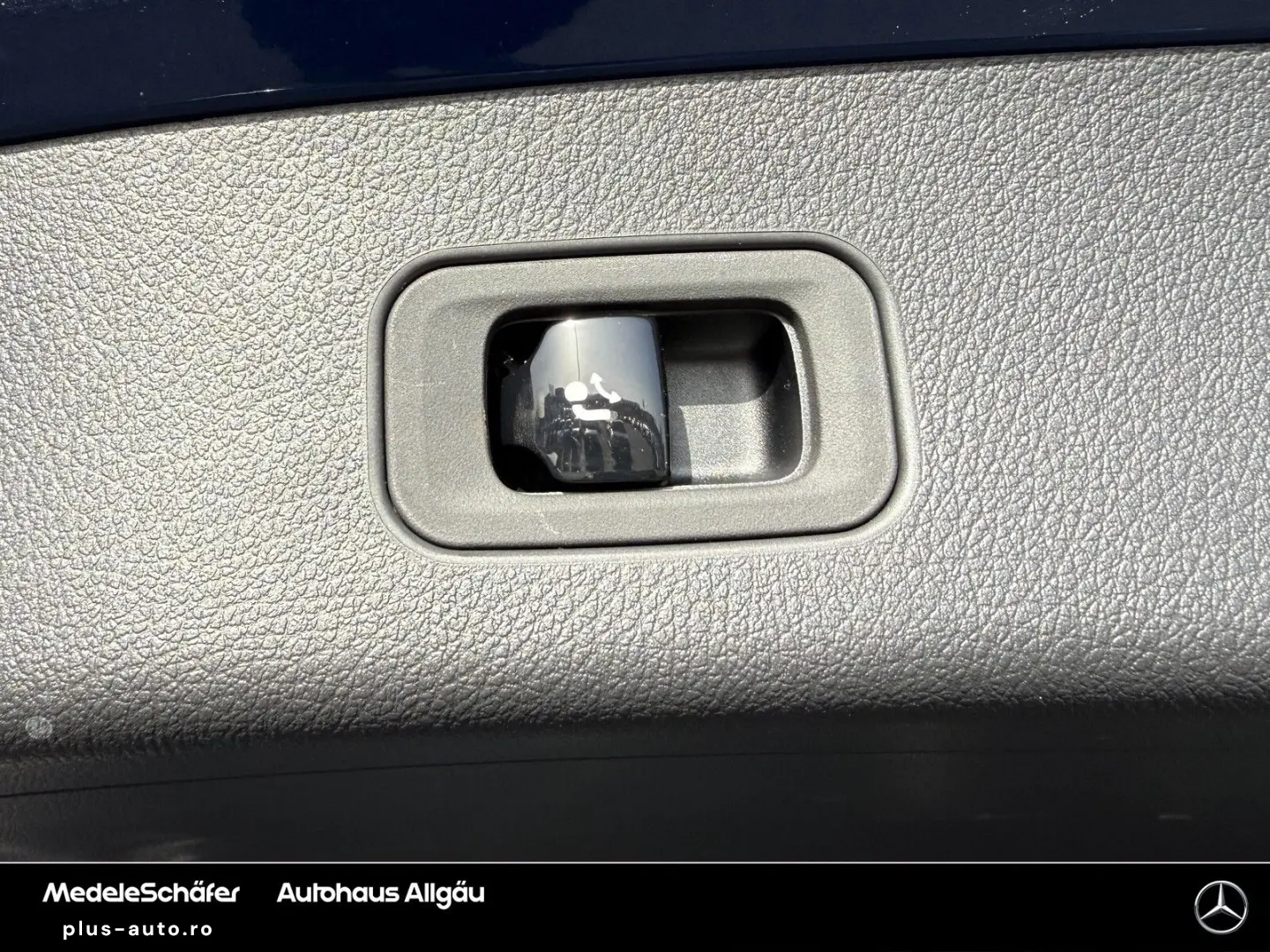 MERCEDES-BENZ GLC 220 d 4M AMG Night AHK Distro Sound Kam 20