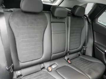 MERCEDES-BENZ GLC 300 4M AMG-Sport Pano Technik AHK Burm 360